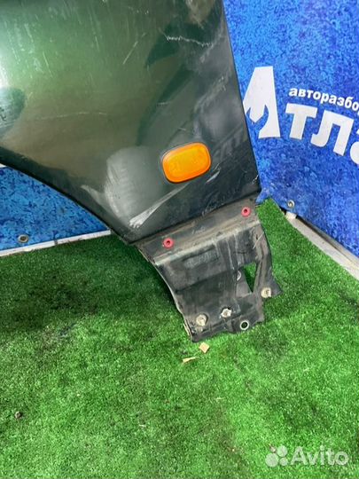 Крыло переднее левое Toyota Aristo JZS160 2JZ-GTE