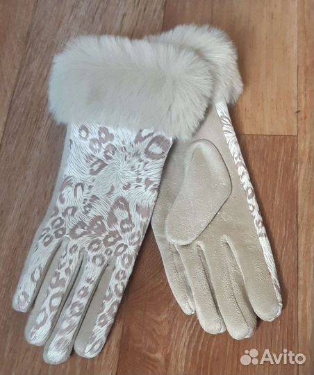 Перчатки женские