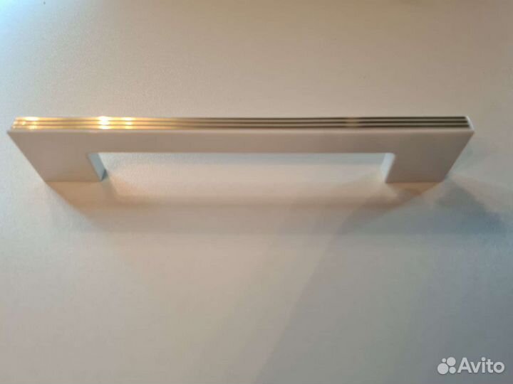 Мебельные ручки