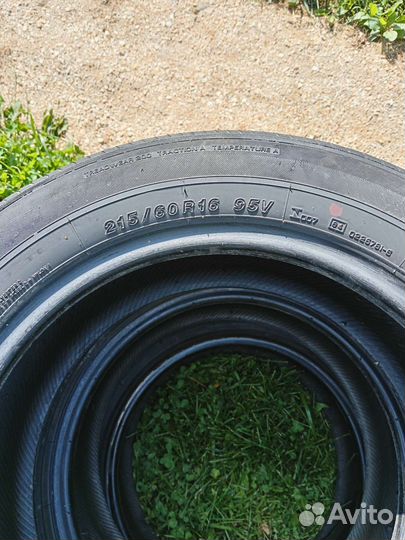 Yokohama 104ZR 205/55 R16