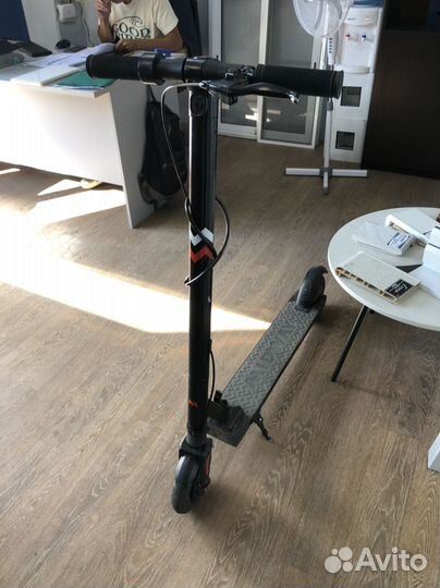 Самокат взрослый электрический бу