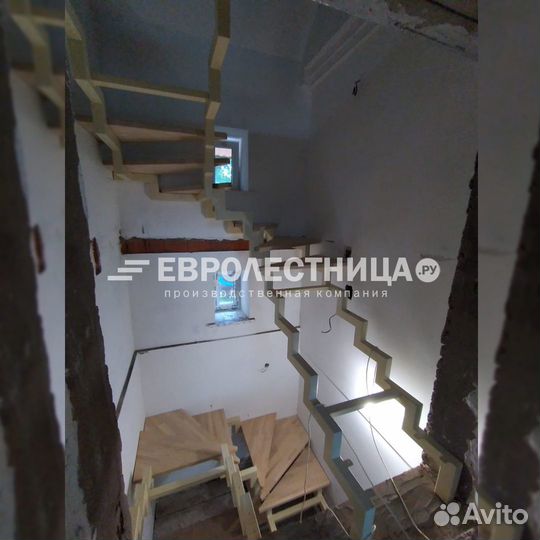 Лестница металлическая