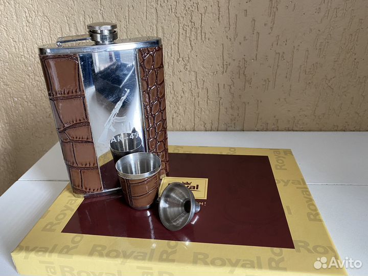 Мужской подарочный набор фляга, стопки