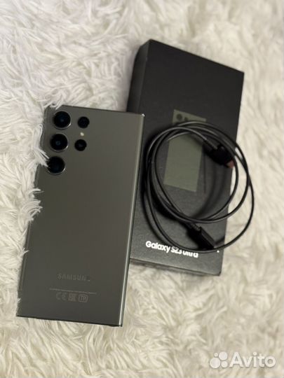 Samsung Galaxy S23 Ultra, 12/512 ГБ