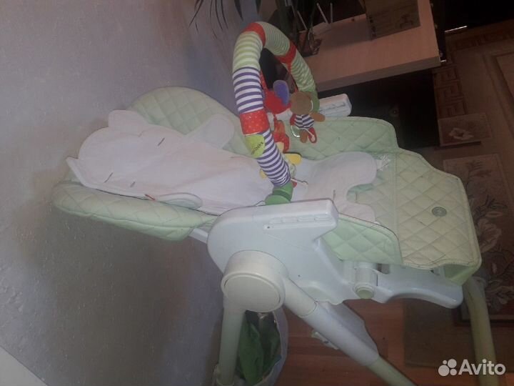 Happy Baby Стульчик для кормления William V2