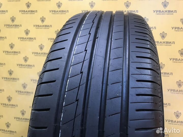 Yokohama BluEarth AE50 SUV 215/65 R16 98H