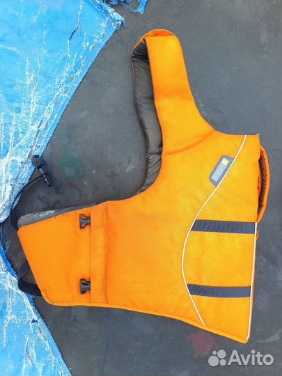 Спасательный жилет для собак