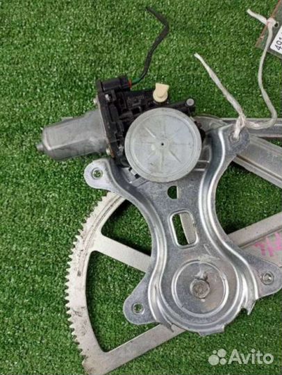 Стеклоподъёмник mitsubishi colt 2006