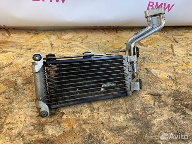 Радиатор масляный Bmw 1-Series E82 N55B30 2011