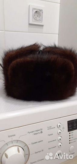 Меховая мужская шапка