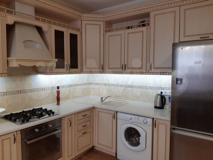 2-к. квартира, 67,5 м², 2/5 эт.