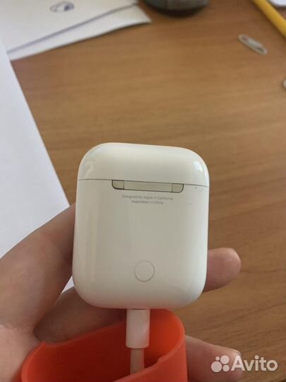 Airpods 1 го поколения