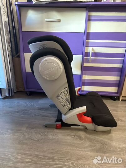 Автокресло britax romer
