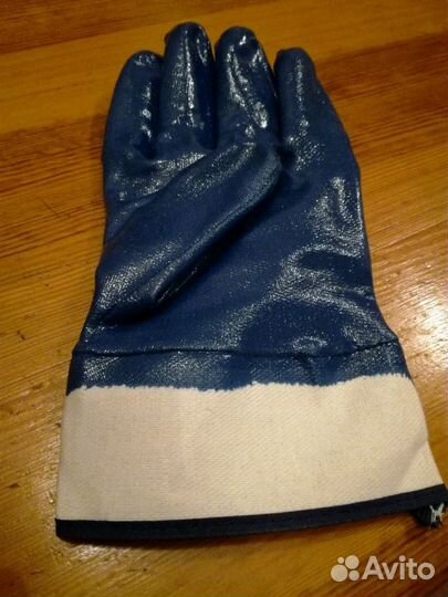 Перчатки прорезиненные