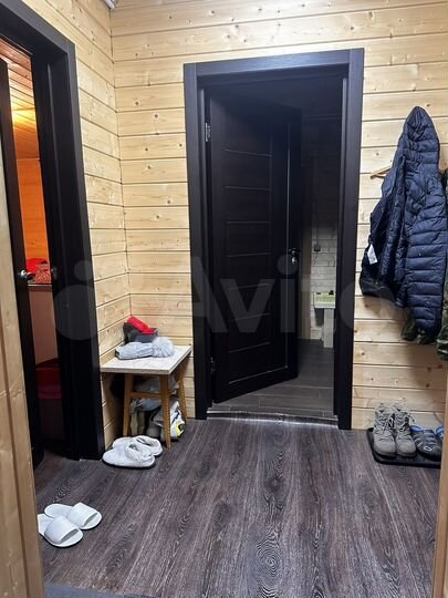 Дом 160 м² на участке 9,5 сот.