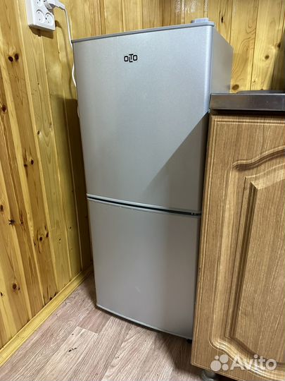 Холодильник новый