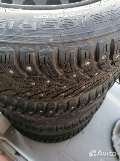 Nokian Tyres Hakkapeliitta 9 185/65 R15 92T