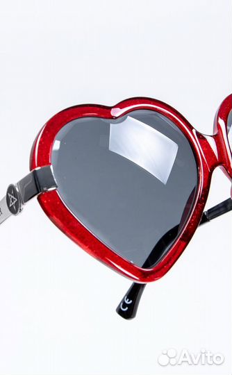 Солнцезащитные очки Killstar Disco Enfer Scarlet