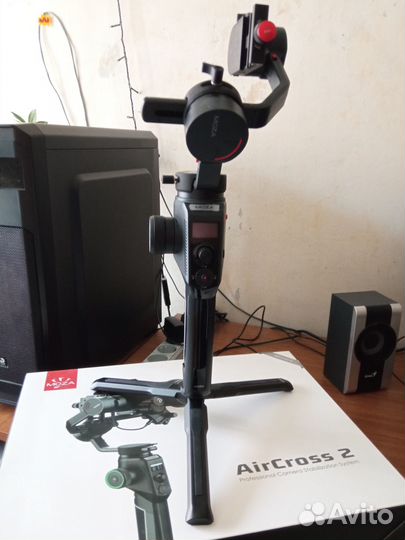 Электронный стабилизатор Moza Aircross 2