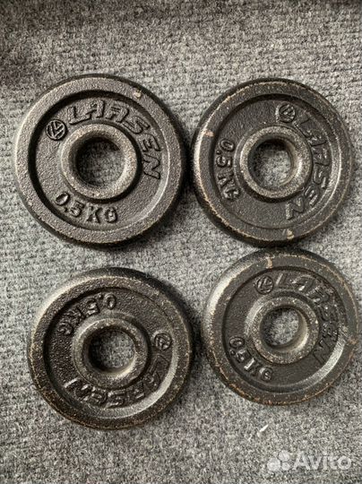 Набор гантелей