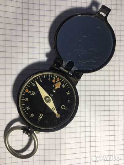 Винтажный немецкий компас Busch