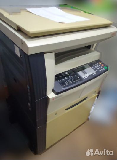 Копировальный аппарат А3 Kyocera KM-1635 с тумбой