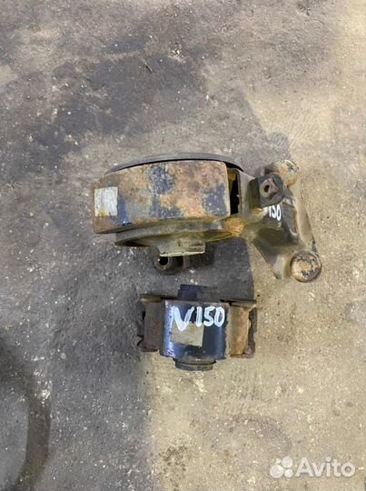 Подушка двигателя Тойота Королла 150 1,6