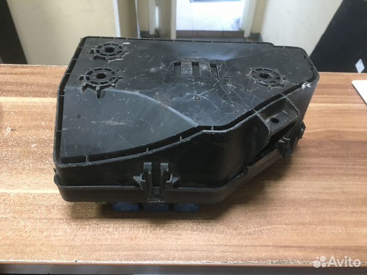 Блок предохранителей мотора Ssang Yong Actyon