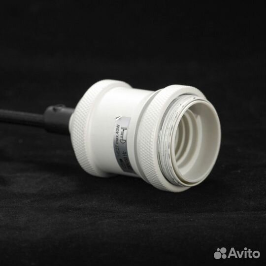 Люстра подвесная в спальню модерн