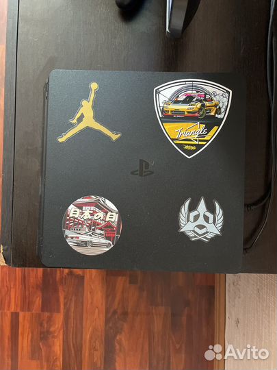 Sony playstation 4 slim 500gb SSD