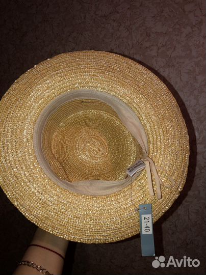 Шляпа женская соломенная