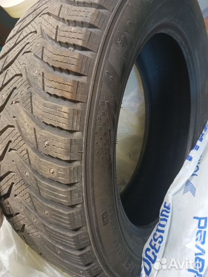 Kumho WinterCraft SUV Ice WS31 215/60 R17