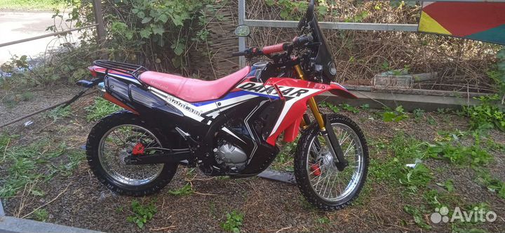 Motoland Dakar 250ST
