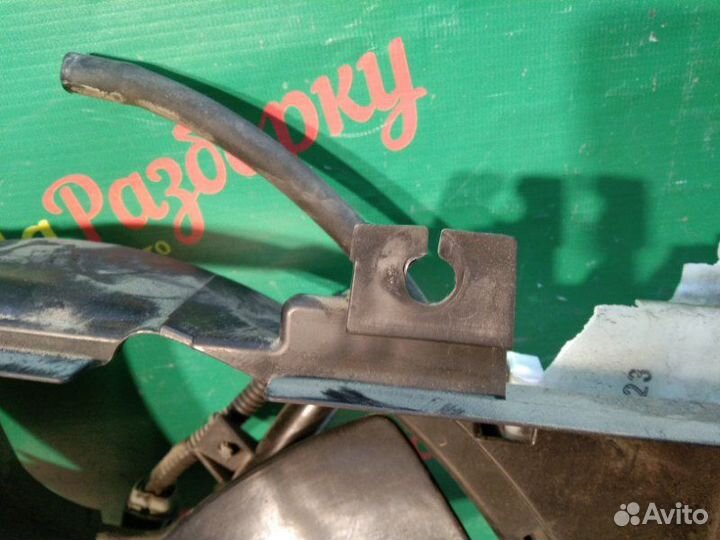 Диффузор вентилятор охлаждения Nissan Note E11