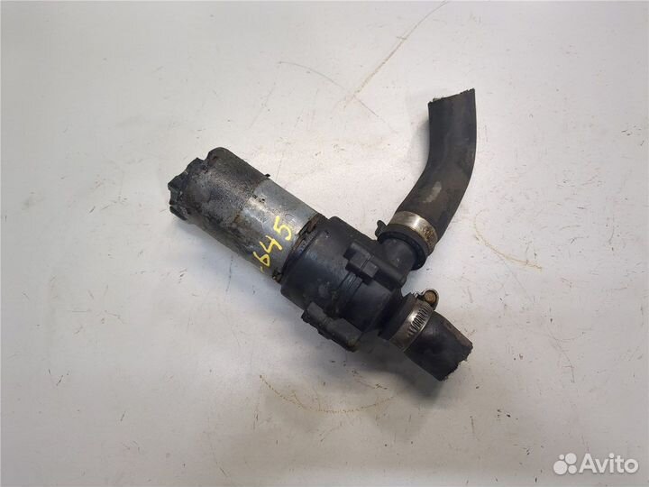 Насос водяной Mercedes Sprinter, 2005