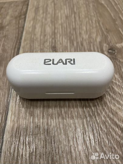 Беспроводные наушники elari NanoPods