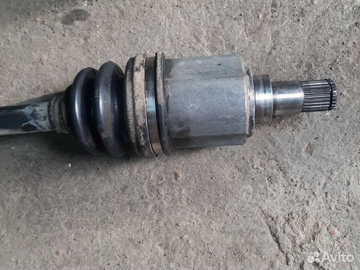 Привод правый (полуось) Chery Bonus A13