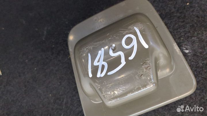 Пол багажника Audi Q5, 2009