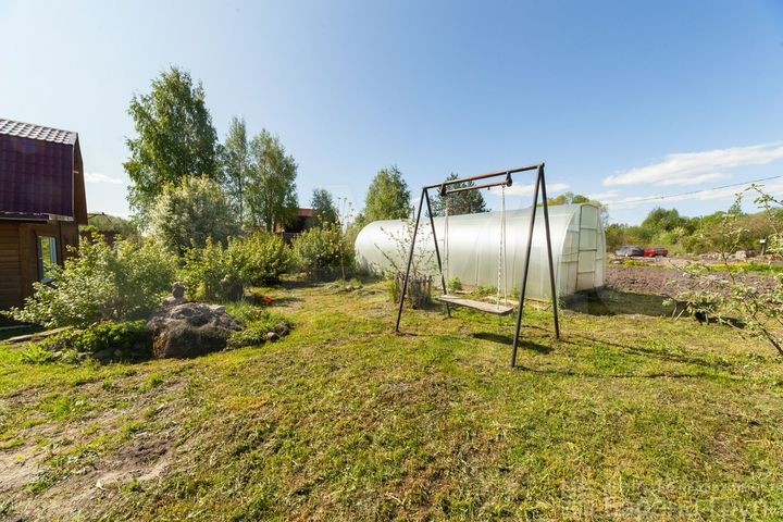 Дом 50 м² на участке 11 сот.