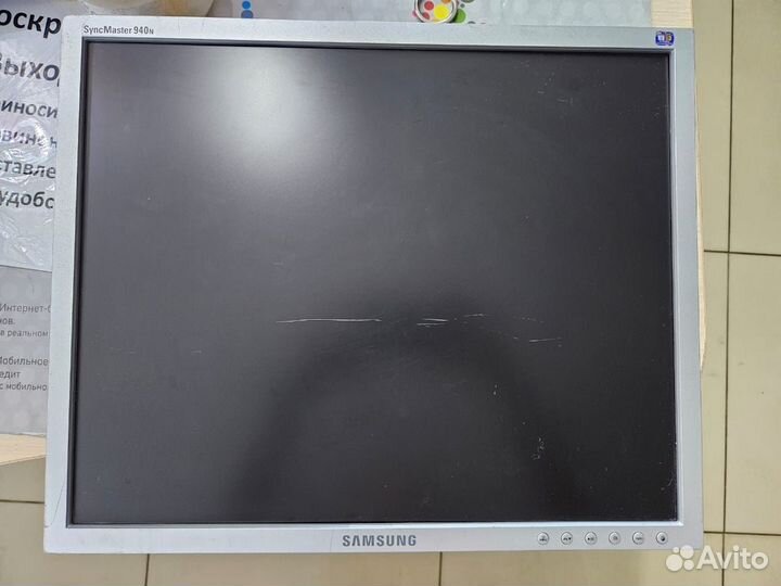 Монитор Samsung 940n