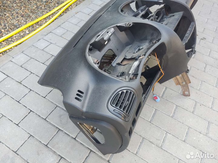 Торпедо Пежо 206