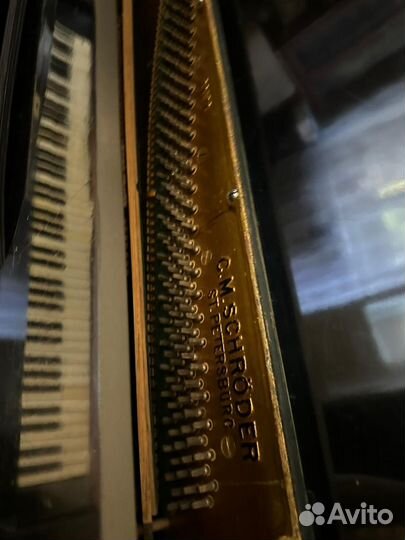 Антикварное пианино C.M. Schroder