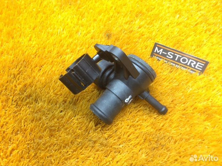 Фланец системы охлаждения Volkswagen Tiguan 5N