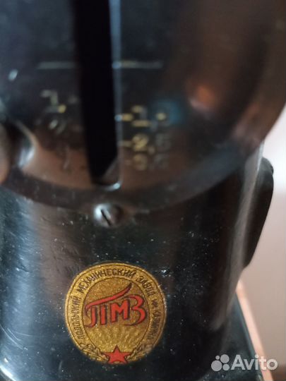 Швейная машинка ножная