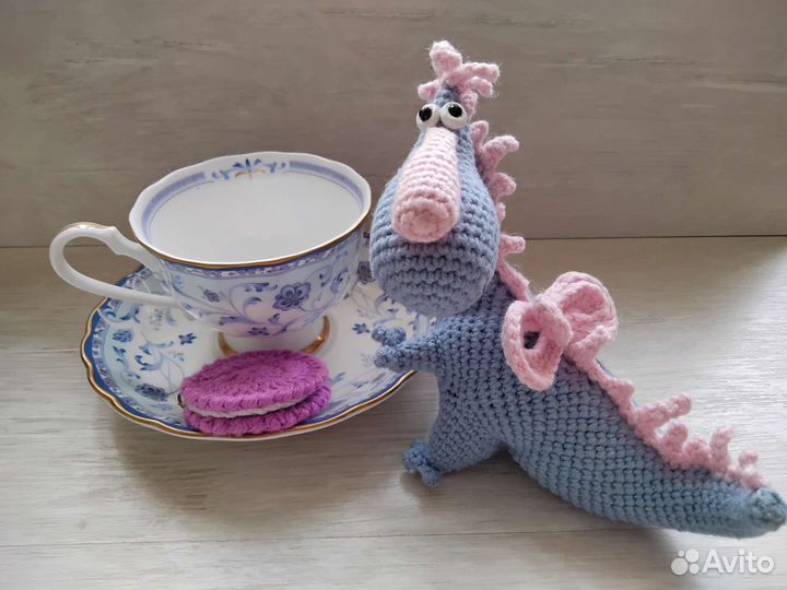 Вязаная игрушка. Дракончик