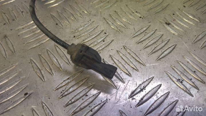 Б/У Датчик ABS передний