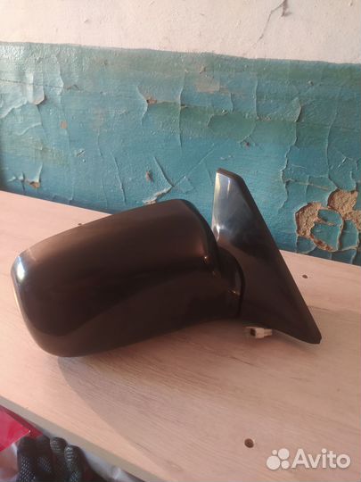 Боковое зеркало Тойота Карина 88г