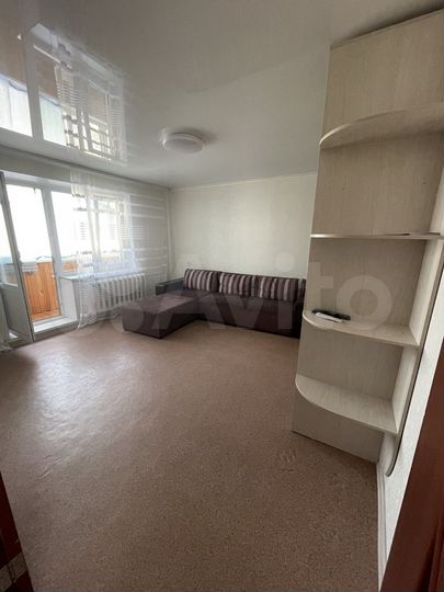 2-к. квартира, 52 м², 9/9 эт.