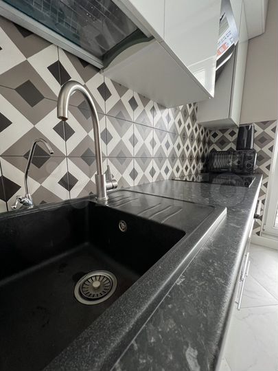 2-к. квартира, 47 м², 9/16 эт.