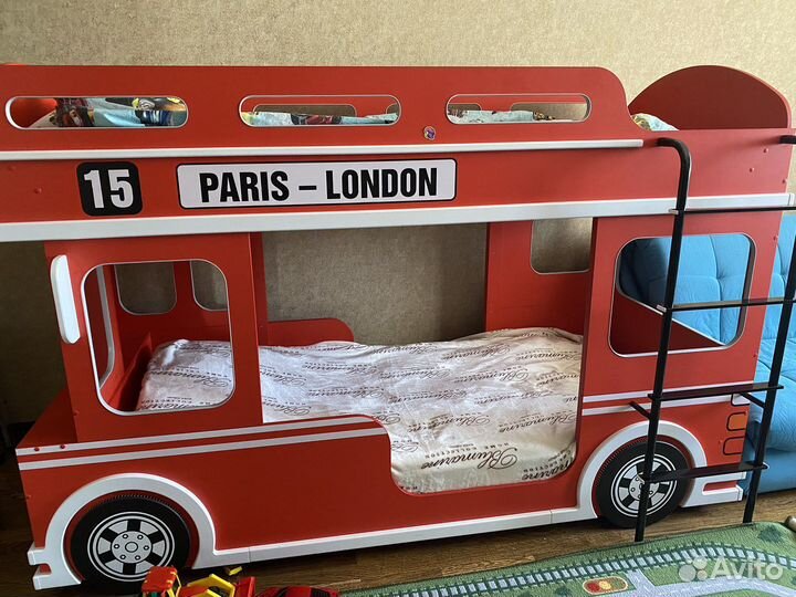 Двухъярусная кровать бу